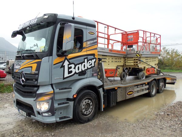 Bader prevoz dvižnih ploščadi