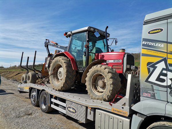 Bader prevoz kmetijske mehanizacije