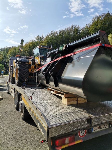 Prevozi gradbene mehanizacije Bader